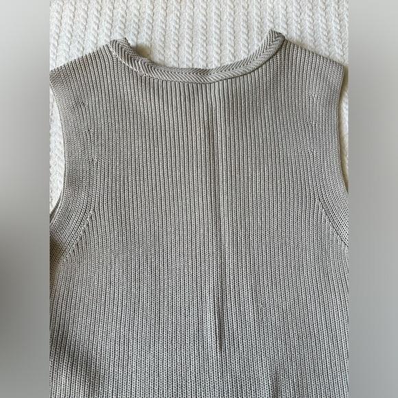 Aritzia Wilfred Womens XS Palmier Long Silver Sleeveless Crewneck Tunic Sweater - Picture 8 of 13
